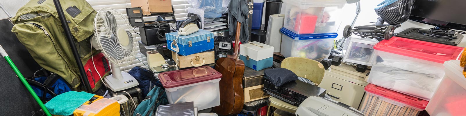 Hoarding cleanup service