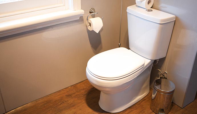 Clean toilet