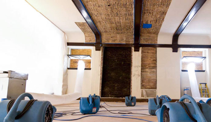 Emergency water damage restoration service