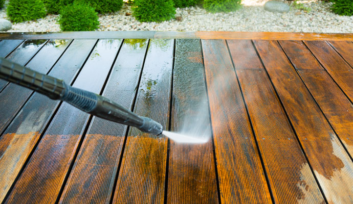 Pressure washing service