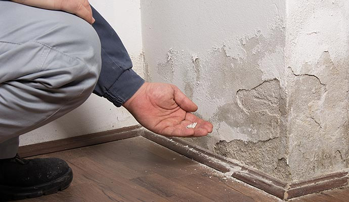 Structural damaged wall